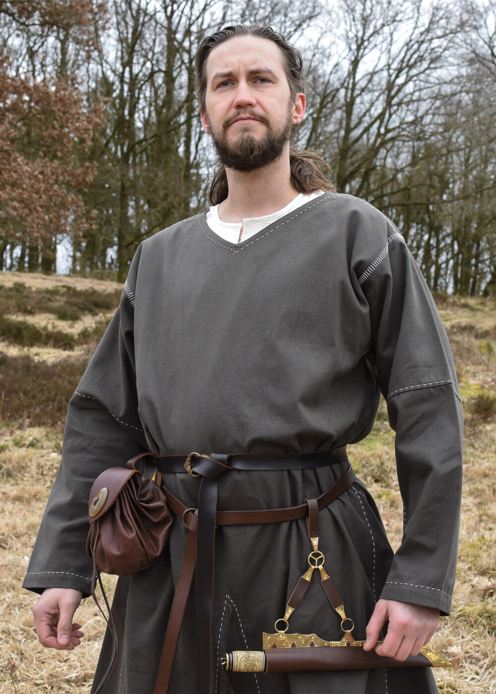 Mittelalter Kragelund Tunika Askur, langarm, olivgrün – Bild 3